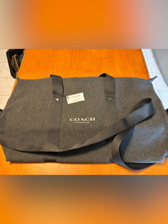 Coach Handbags - Coach Charcoal Gray Weekend Tote with Tag
